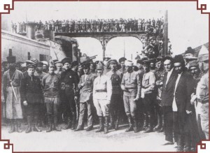 Красноармейские и большевистские лидеры вскоре после переворота в Баку, май, 1920 год